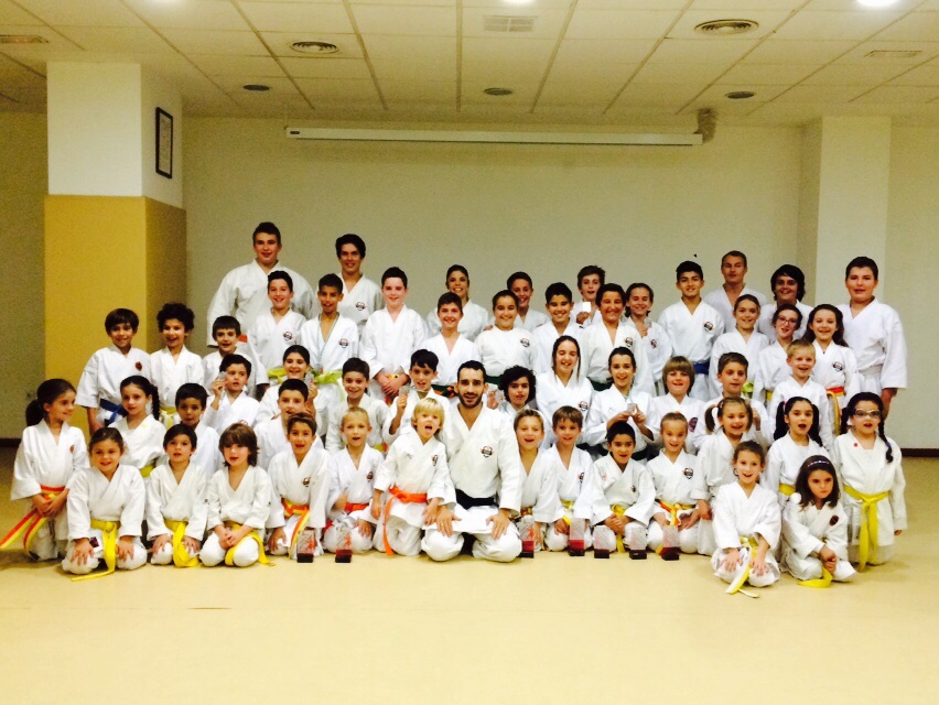 Olympic Karate School consigue 10 medallas en la I Copa de Andalucía