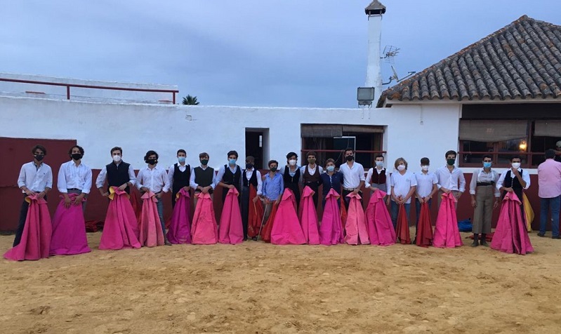 La Escuela Taurina de Málaga comienza el curso con 25 alumnos